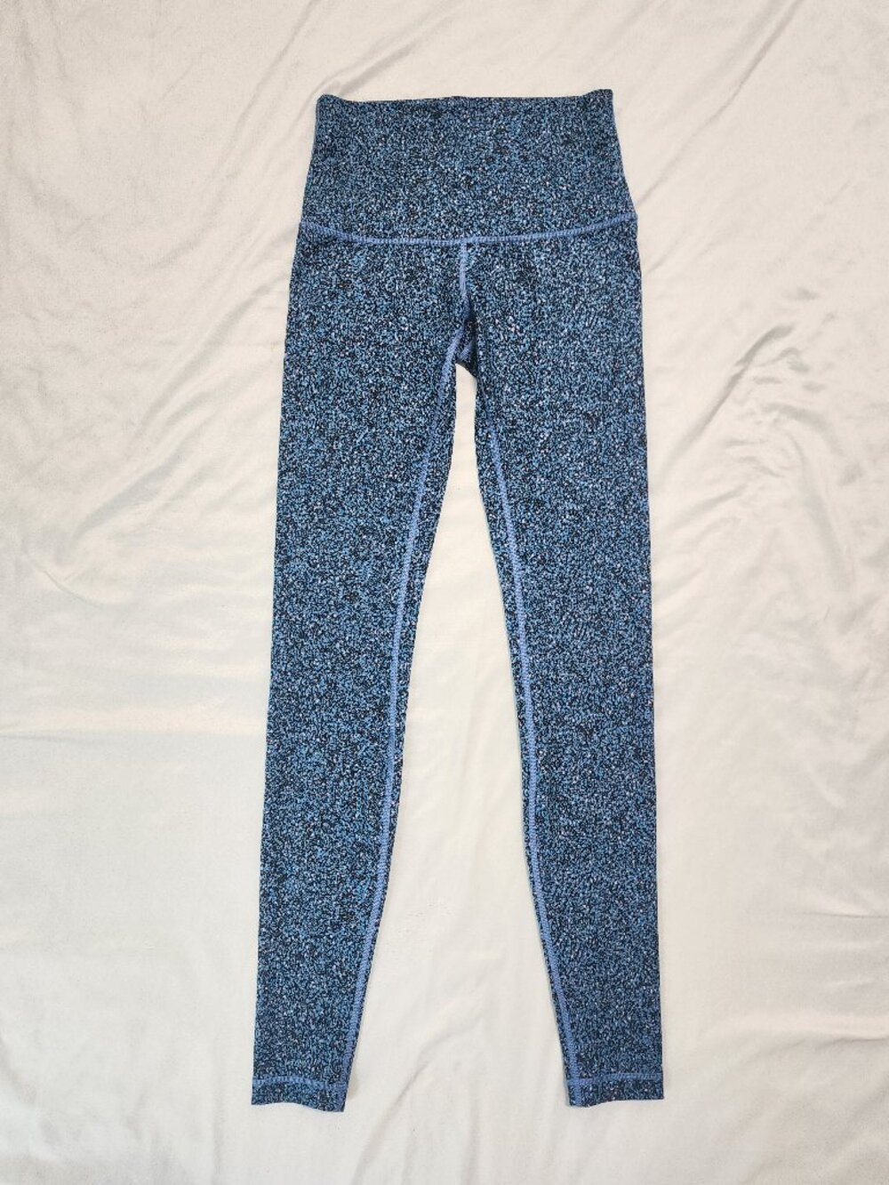 lululemon High Rise Leggings Size 6 Blue Pink Speckled Full Length Yoga Pants